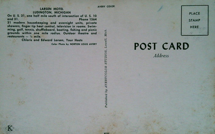 Nova Motel (Larsens Tourist Court) - Old Postcard